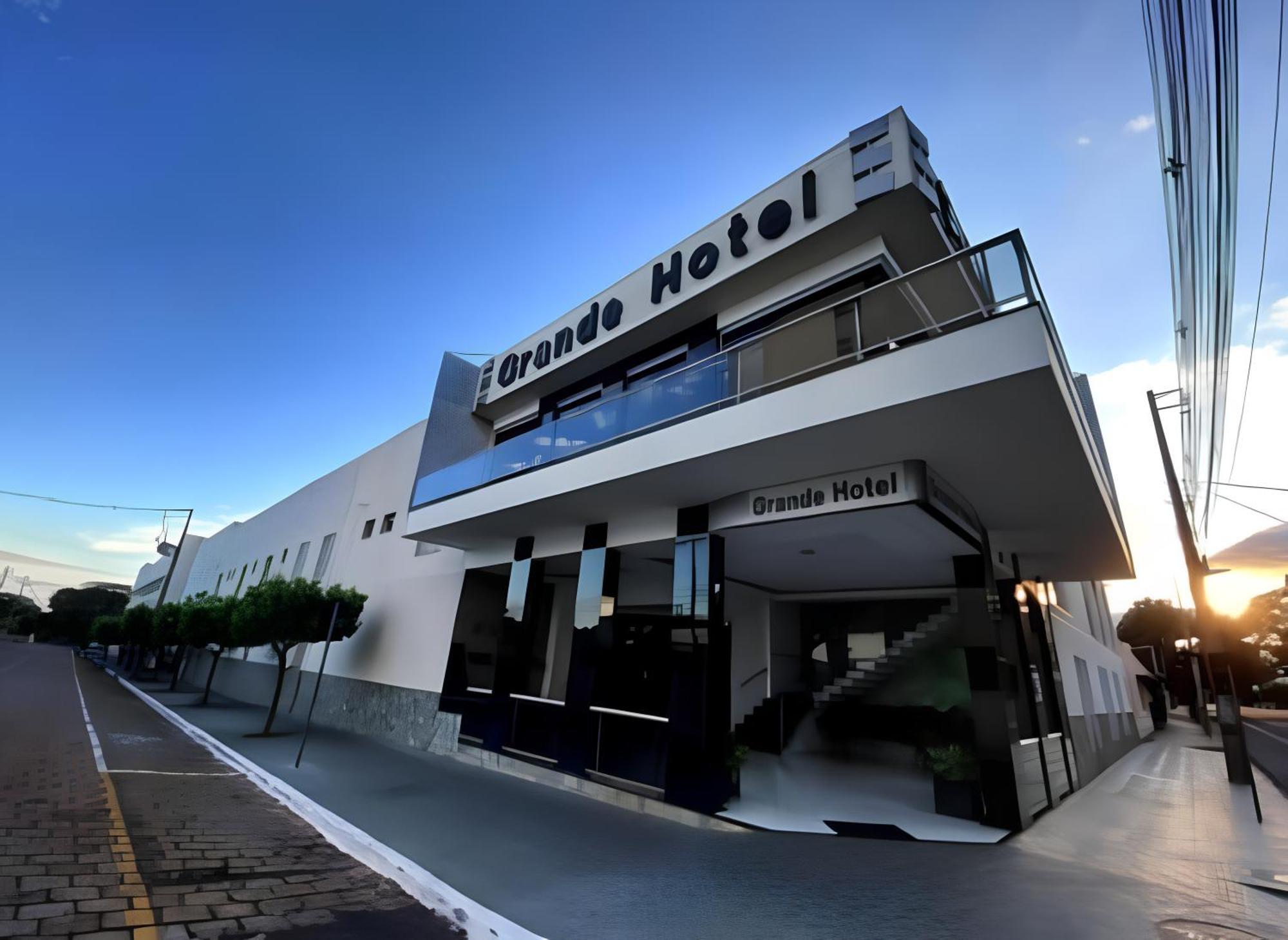 Grande Hotel Paranavaí Exterior foto