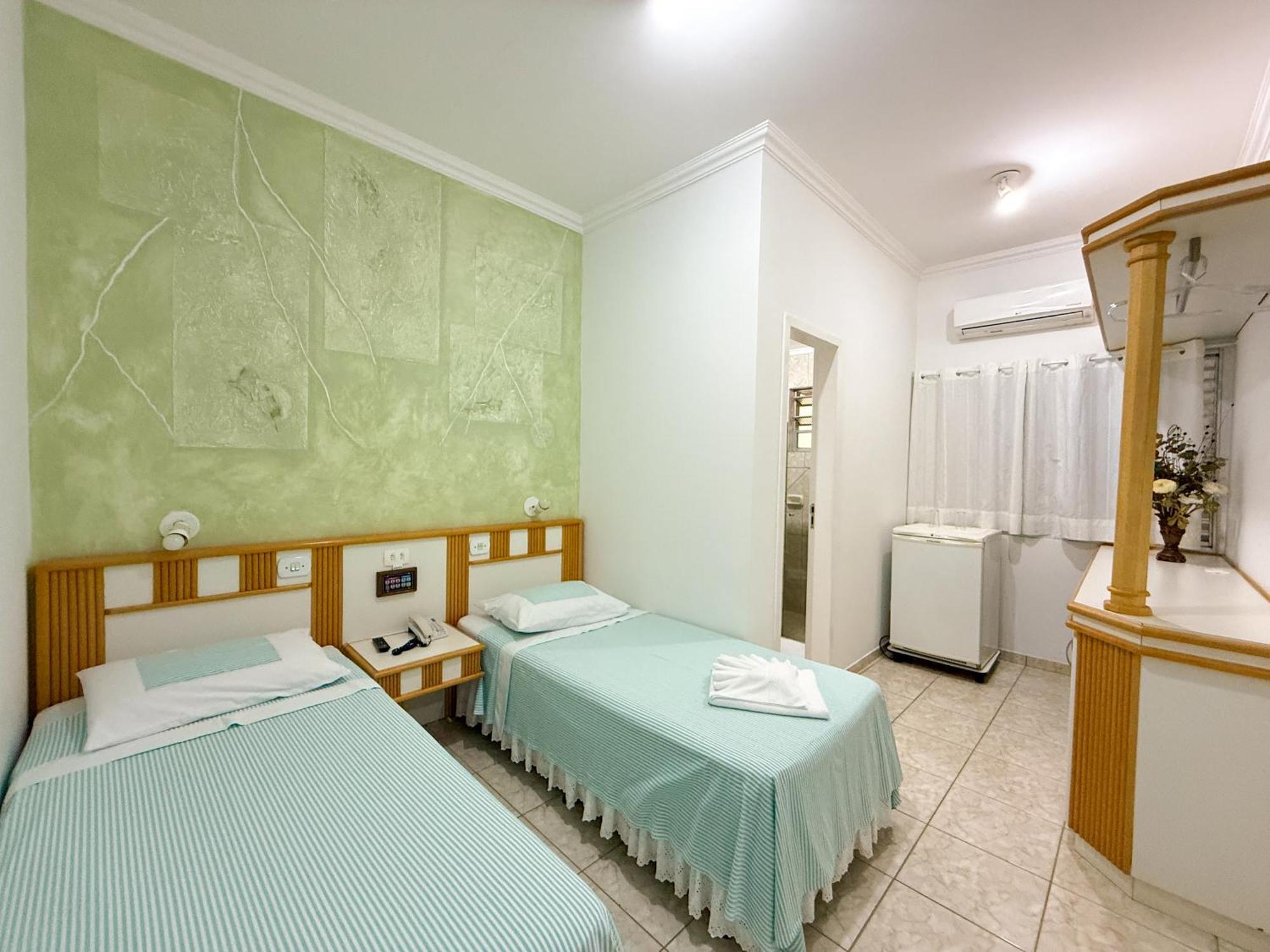 Grande Hotel Paranavaí Zimmer foto
